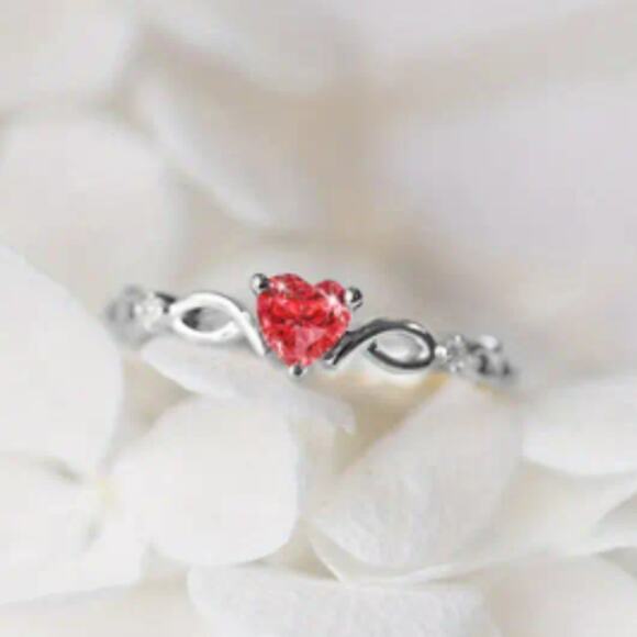NEW Womens Red Synthetic Garnet Heart Stainless Steel Silver Dainty Ring Size 6 - Picture 1 of 3